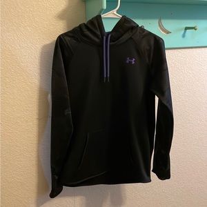 Women’s under armour sweatshirt
